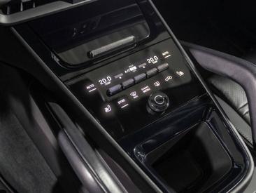 Porsche Cayenne III S E-Hybrid Coupé — photo 26