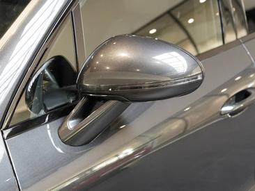 Porsche Macan S — photo 9
