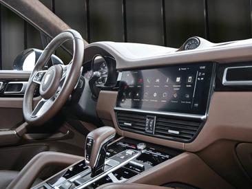 Porsche Cayenne III GTS — photo 11