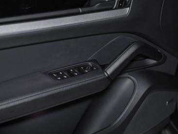 Porsche Cayenne III S E-Hybrid Coupé — photo 24