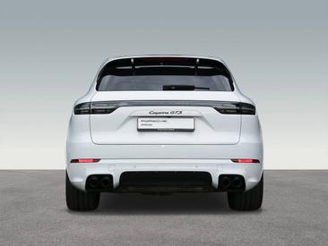 Porsche Cayenne III GTS — photo 5