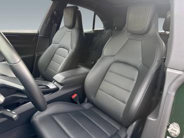 Porsche Macan Electrique 4 Electric 2024 Chênegrünmetallic Neo — photo 12