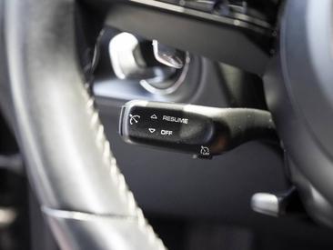 Porsche Macan S — photo 20