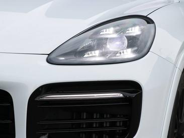 Porsche Cayenne III GTS — photo 7