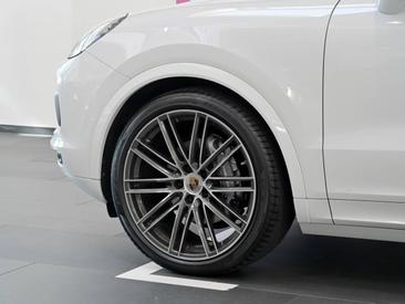 Porsche Cayenne III Coupé — photo 9