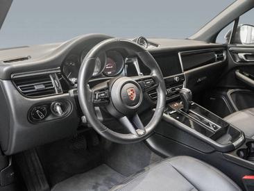Porsche Macan S — photo 21
