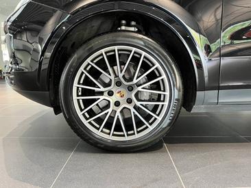 Porsche Cayenne III Coupé Platinum Edition — photo 10