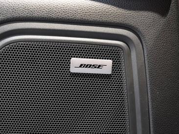 Porsche Macan S — photo 24