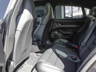 Porsche Taycan ph2 4 Cross Turismo — photo 25