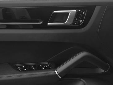 Porsche Cayenne III Coupé — photo 13