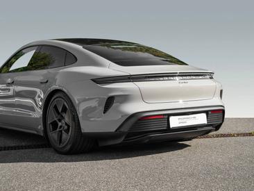 Porsche Taycan ph2 Turbo — photo 7