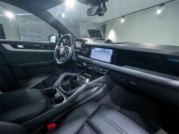 Porsche Cayenne III E-Hybrid Coupé — photo 13