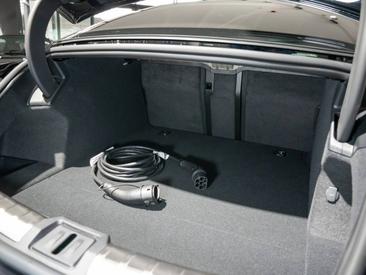 Porsche Taycan ph2 Black Edition — photo 16