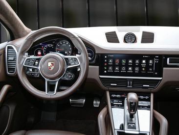 Porsche Cayenne III GTS — photo 23