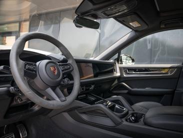 Porsche Cayenne III S E-Hybrid Coupé — photo 18