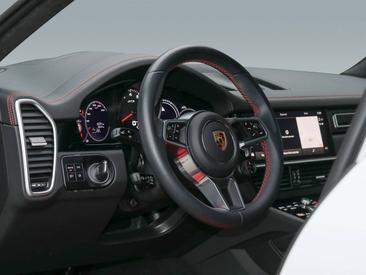 Porsche Cayenne III GTS — photo 15