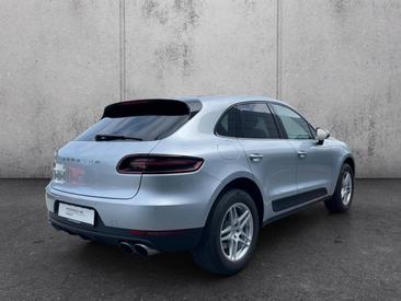 Porsche Macan S — photo 5