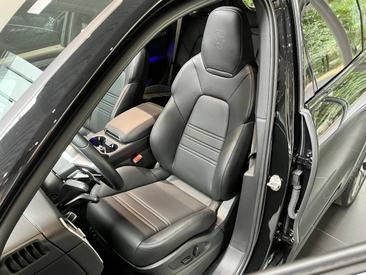 Porsche Cayenne III Platinum Edition — photo 15