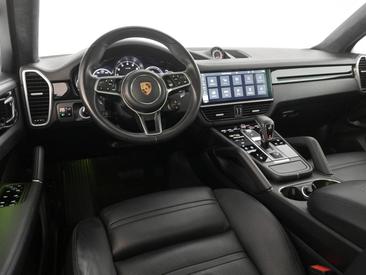 Porsche Cayenne III Coupé — photo 19
