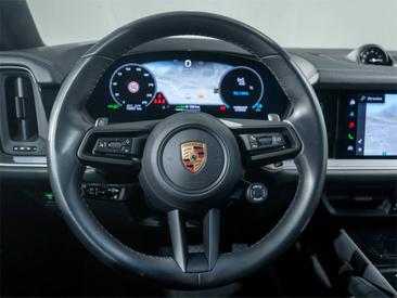 Porsche Cayenne III E-Hybrid Coupé — photo 18