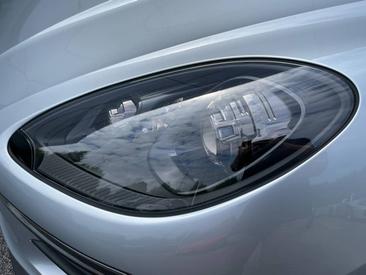 Porsche Macan S — photo 10