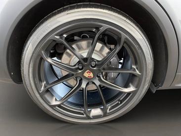 Porsche Cayenne III E-Hybrid Coupé — photo 10