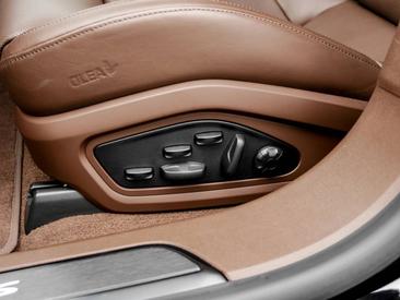 Porsche Taycan ph2 4S — photo 19