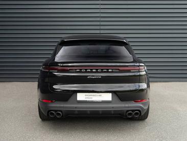 Porsche Cayenne III E-Hybrid Coupé — photo 4