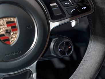 Porsche Cayenne III E-Hybrid Coupé — photo 33