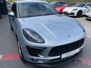 Porsche Macan S — photo 17