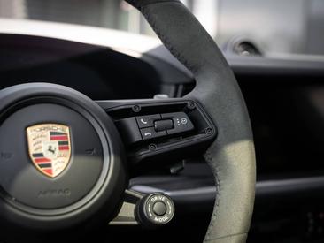 Porsche Cayenne III S E-Hybrid Coupé — photo 33