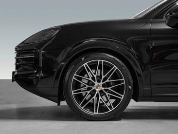 Porsche Cayenne III E-Hybrid Coupé — photo 8