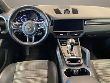 Porsche Cayenne III E-Hybrid Coupé — photo 14