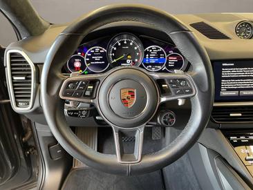 Porsche Cayenne III E-Hybrid Coupé — photo 15