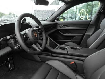 Porsche Taycan ph2 Black Edition — photo 4