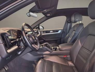 Porsche Cayenne III S E-Hybrid Coupé — photo 11