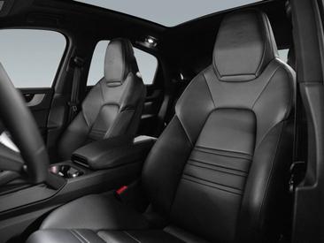 Porsche Cayenne III E-Hybrid Coupé — photo 14