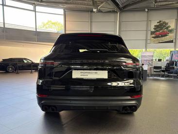 Porsche Cayenne III Platinum Edition — photo 4