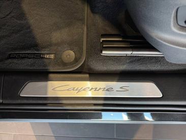Porsche Cayenne III S E-Hybrid Coupé — photo 20