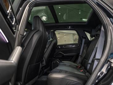 Porsche Cayenne III E-Hybrid Platinum Edition — photo 6