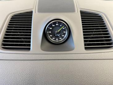 Porsche Cayenne III E-Hybrid Coupé — photo 27