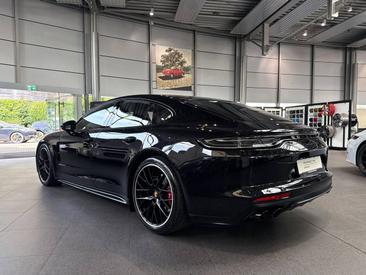 Porsche Panamera II ph2 GTS — photo 3