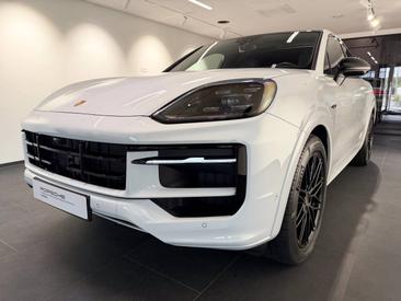 Porsche Cayenne III E-Hybrid Coupé — photo 30