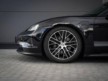 Porsche Taycan ph2 4 — photo 9