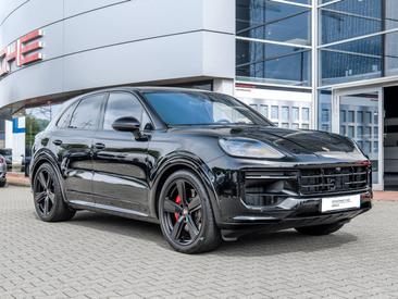 Porsche Cayenne III GTS — photo 7