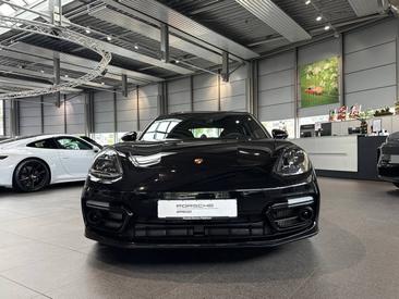 Porsche Panamera II ph2 GTS — photo 8