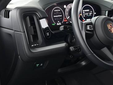 Porsche Cayenne III S E-Hybrid Coupé — photo 15