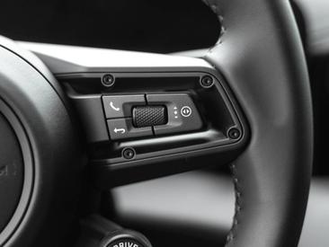 Porsche Taycan ph2 Black Edition — photo 30