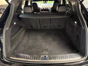 Porsche Cayenne III Platinum Edition — photo 16