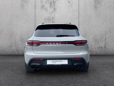Porsche Macan S — photo 4